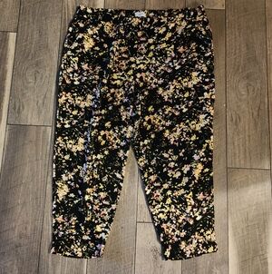 Jessca Simpon Floral Print Pants